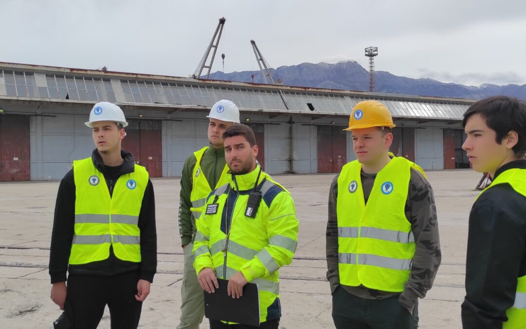 Studenti posjeti Port of Adria